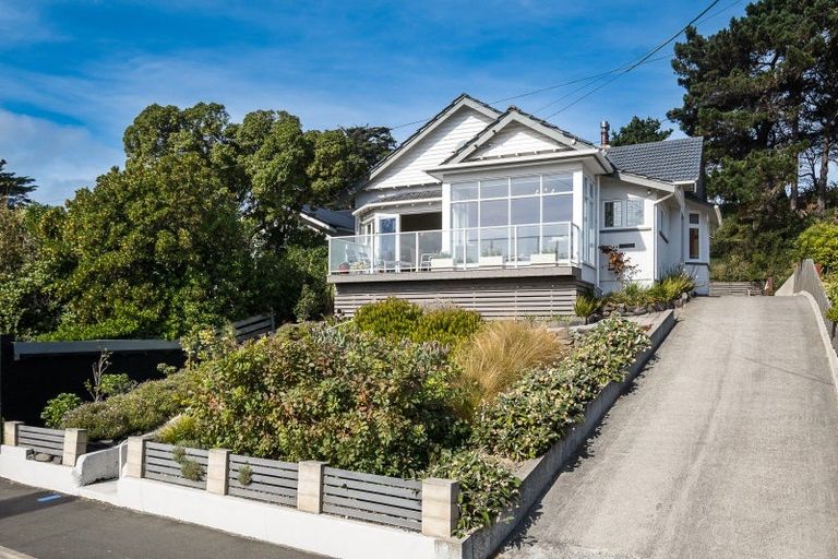 Photo of property in 163 Victoria Road, Saint Clair, Dunedin, 9012