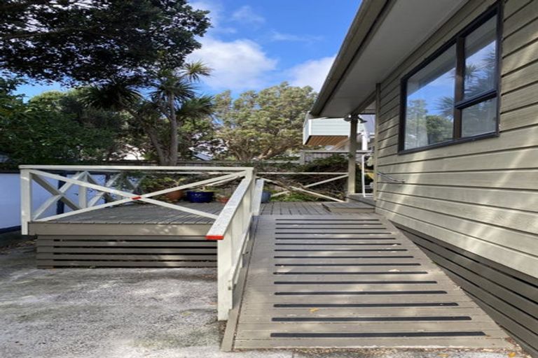 Photo of property in 1/67 Hector Street, Seatoun, Wellington, 6022