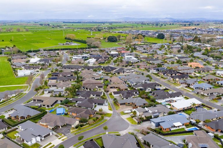 Photo of property in 18 Connor Court, Huntington, Hamilton, 3210