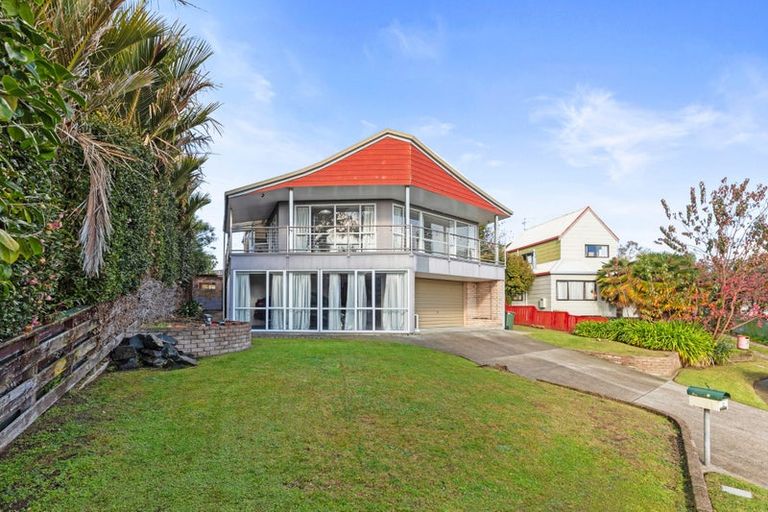 Photo of property in 8 Galway Place, Te Puke, 3119
