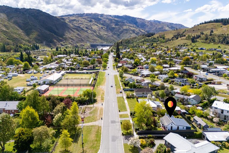 Photo of property in 96 Sunderland Street, Clyde, 9330