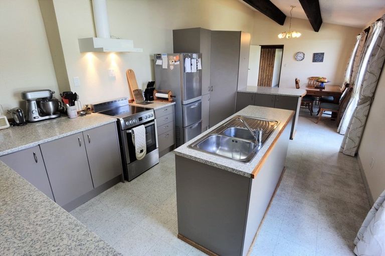 Photo of property in 5 Howitt Place, Hokitika, 7810