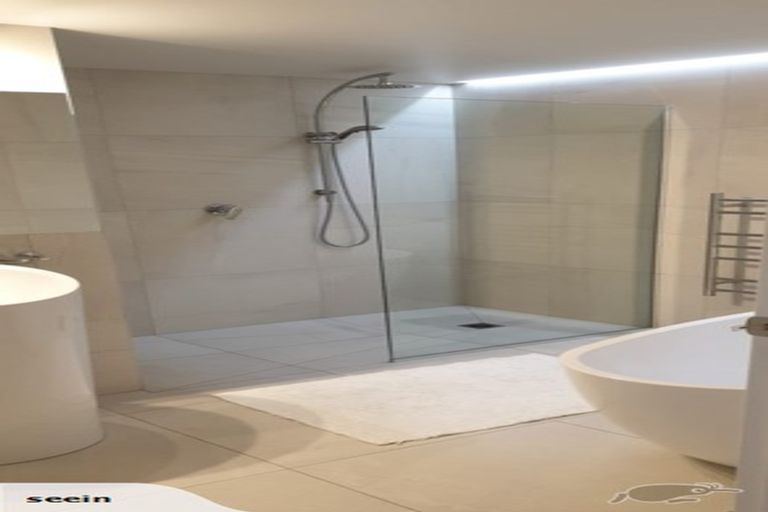 Photo of property in 249 One Tree Point Road, One Tree Point, 0118