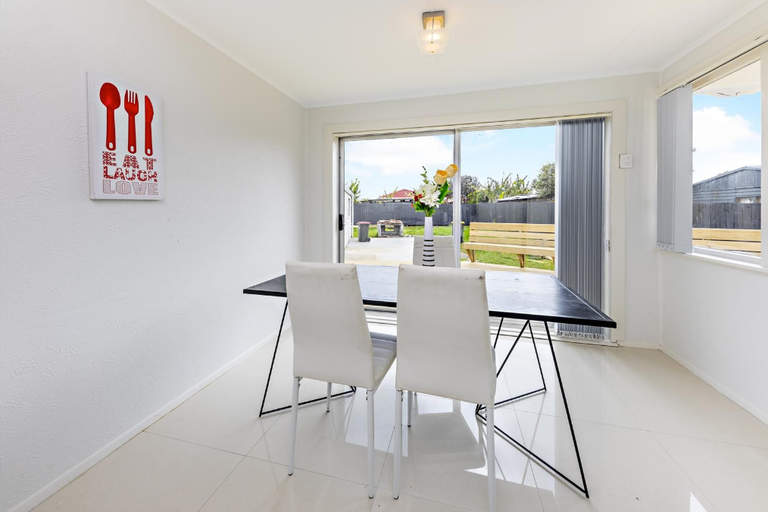 Photo of property in 7 Fairey Place, Mangere, Auckland, 2022