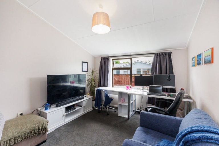 Photo of property in 31 Clarke Avenue, Highbury, Palmerston North, 4412