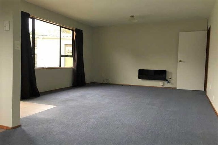 Photo of property in 8 Homer Place, Upper Riccarton, Christchurch, 8041