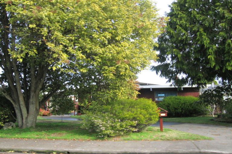 Photo of property in 14 Crail Avenue, Flaxmere, Hastings, 4120