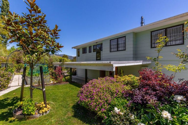 Photo of property in 312e Waikawa Road, Waikawa, Picton, 7220