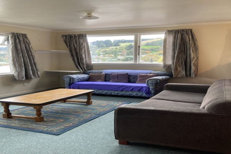 Photo of property in 38 Marine Parade, Macandrew Bay, Dunedin, 9014