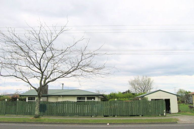 Photo of property in 124 Clayton Road, Mangakakahi, Rotorua, 3015