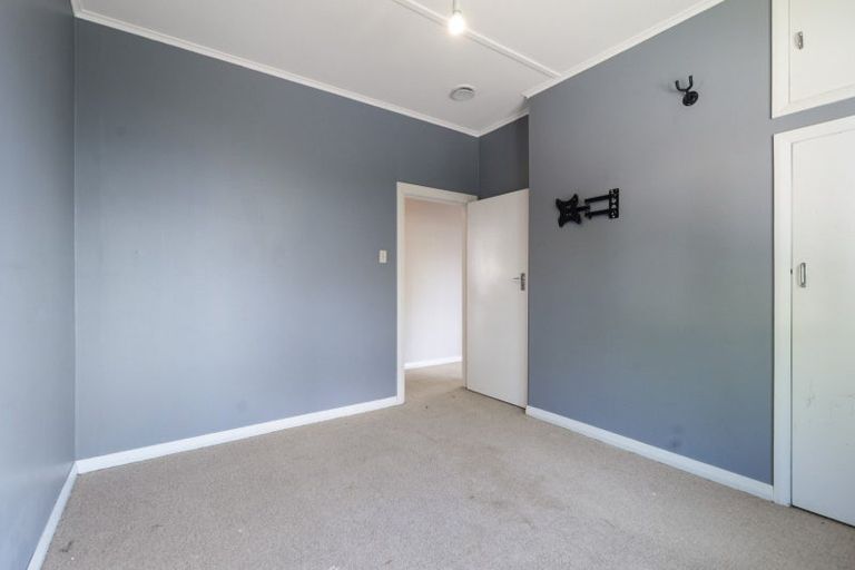 Photo of property in 19 Ongo Road, Hunterville, 4730