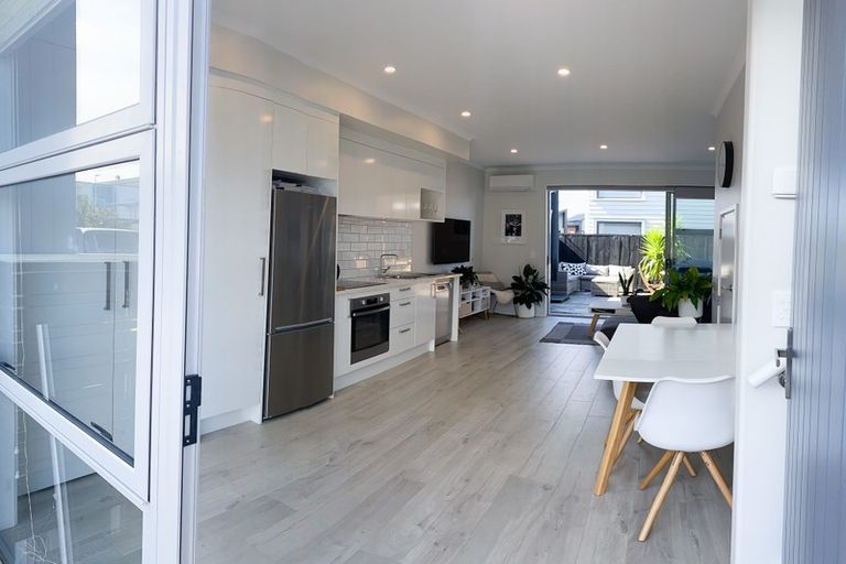 Photo of property in 20 Rangihina Road, Hobsonville, Auckland, 0616