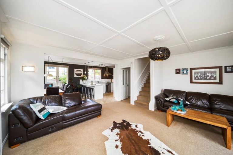 Photo of property in 191 Tukapa Street, Westown, New Plymouth, 4310