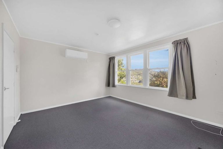 Photo of property in 8-10 Montgomery Avenue, Karori, Wellington, 6012