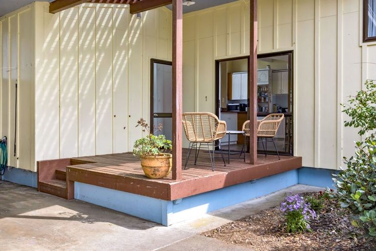 Photo of property in 29 Gibson Place, Patea, 4520