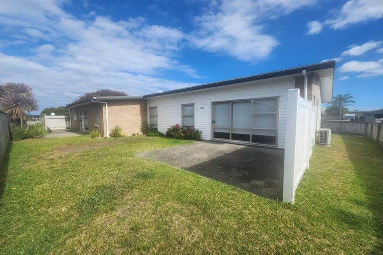 Photo of property in 360 One Tree Point Road, One Tree Point, 0118