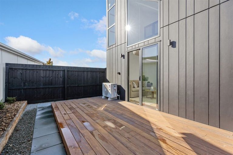 Photo of property in 4a Howe Street, New Brighton, Christchurch, 8083