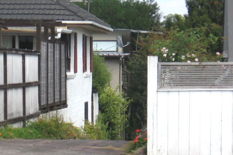 Photo of property in 4/38 Mahara Avenue, Birkenhead, Auckland, 0626