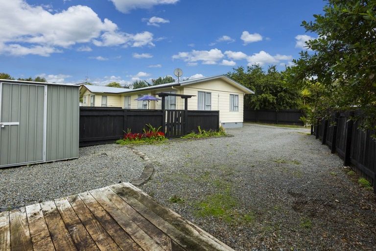 Photo of property in 11b Gemstone Drive, Birchville, Upper Hutt, 5018