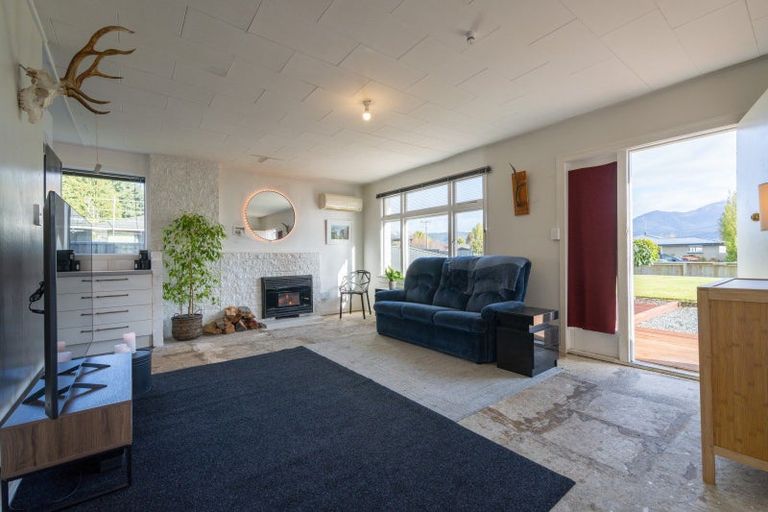 Photo of property in 104 Quintin Drive, Te Anau, 9600