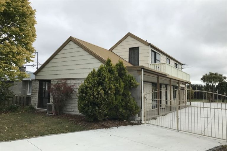 Photo of property in 785 Main North Road, Belfast, Christchurch, 8051