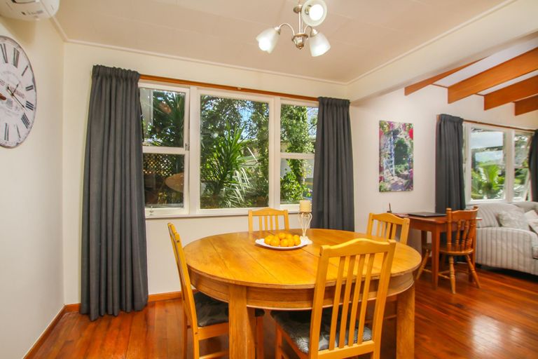 Photo of property in 35 Church Street, Kawakawa, 0210