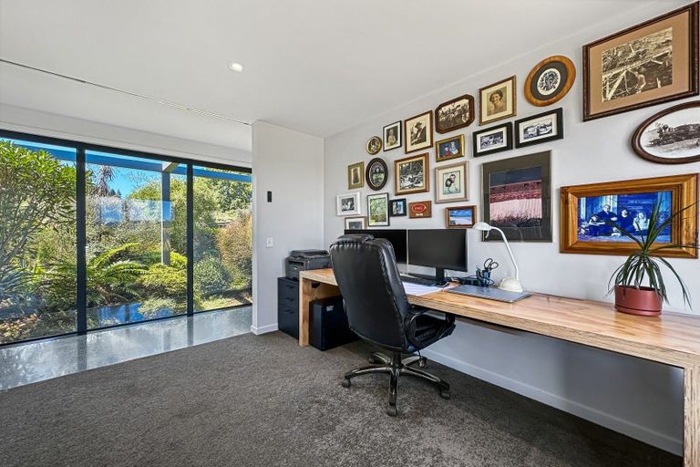 Photo of property in 46 Lacebark Drive, Kinloch, Taupo, 3377