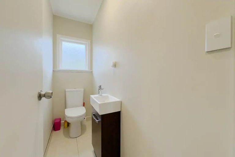 Photo of property in 3 Parkview Place, Pakuranga, Auckland, 2010