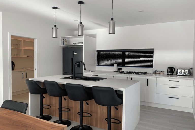 Photo of property in 31 Regent Street, Martinborough, 5711