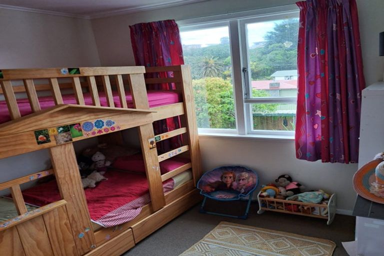 Photo of property in 96 Dimock Street, Titahi Bay, Porirua, 5022