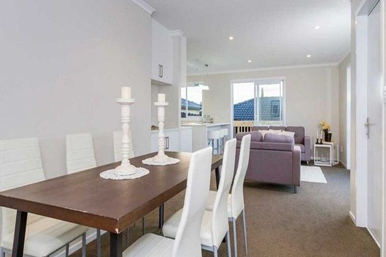 Photo of property in 125b Sturges Road, Henderson, Auckland, 0612