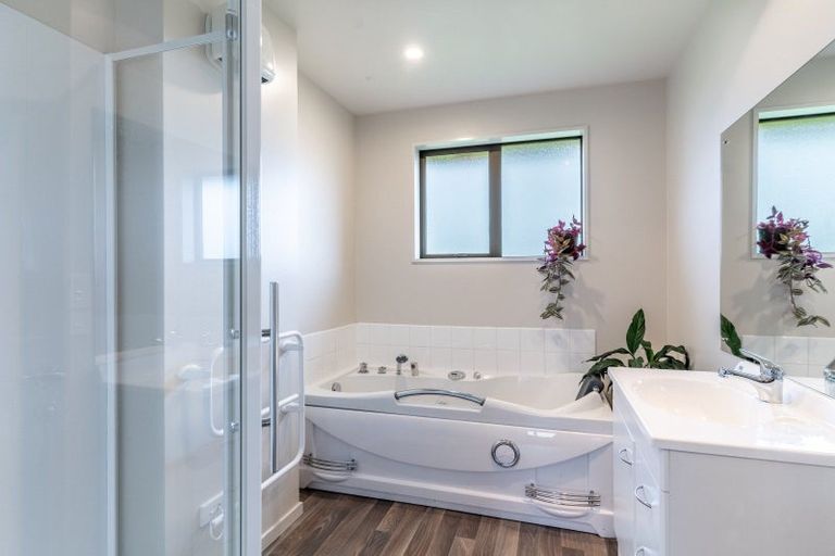 Photo of property in 170 Moore Road, Lorneville, Invercargill, 9874