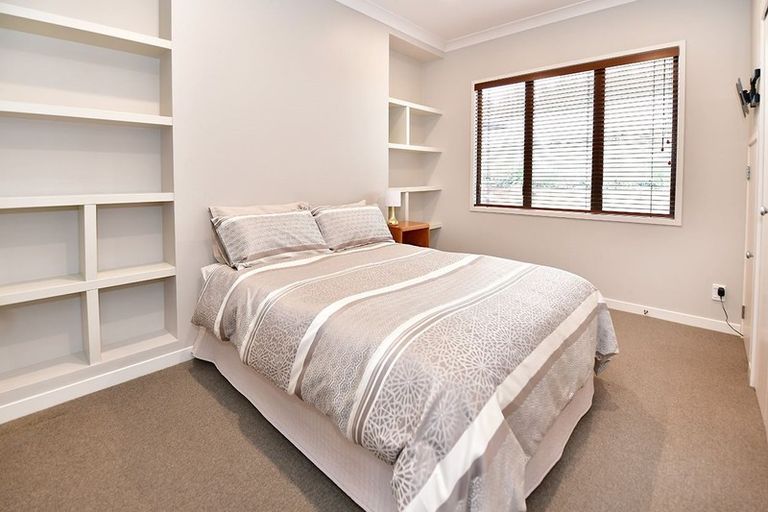 Photo of property in 51 The Ritz, Orewa, 0931