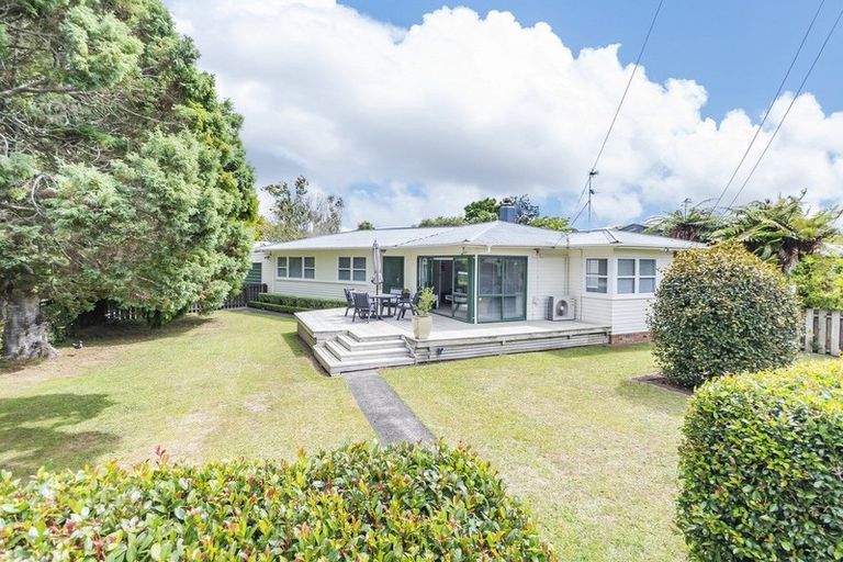 Photo of property in 93 Marne Road, Papakura, 2110