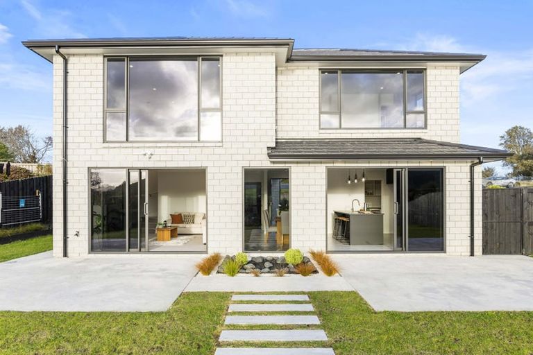 Photo of property in 92 Great South Road, Pokeno, 2402