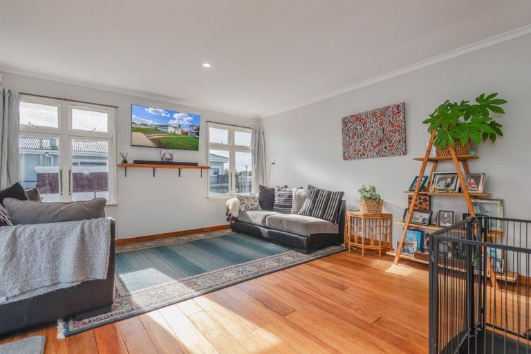 Photo of property in 48 Tyndall Street, Pahiatua, 4910