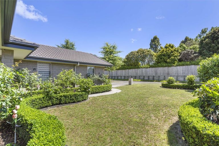 Photo of property in 12 Silkwood Crescent, Karaka, Papakura, 2113