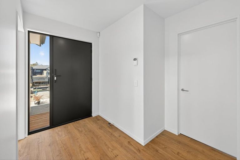 Photo of property in 27 River Stone Drive, Halswell, Christchurch, 8025