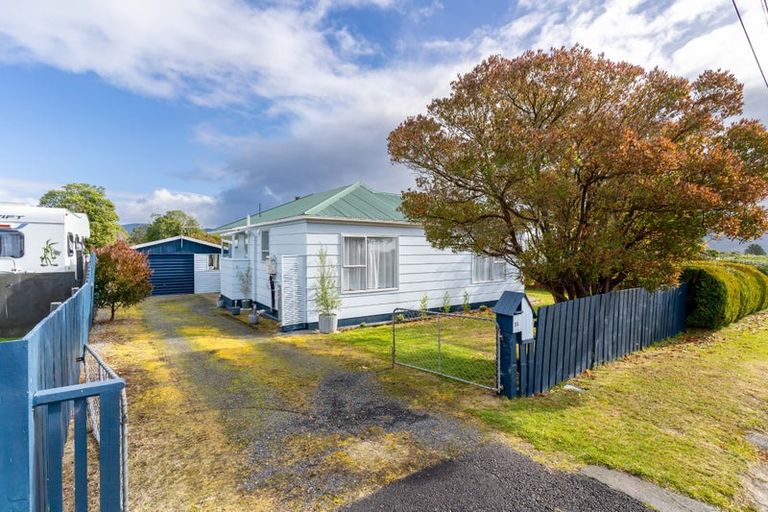 Photo of property in 38 Seaton Road, Portobello, Dunedin, 9014