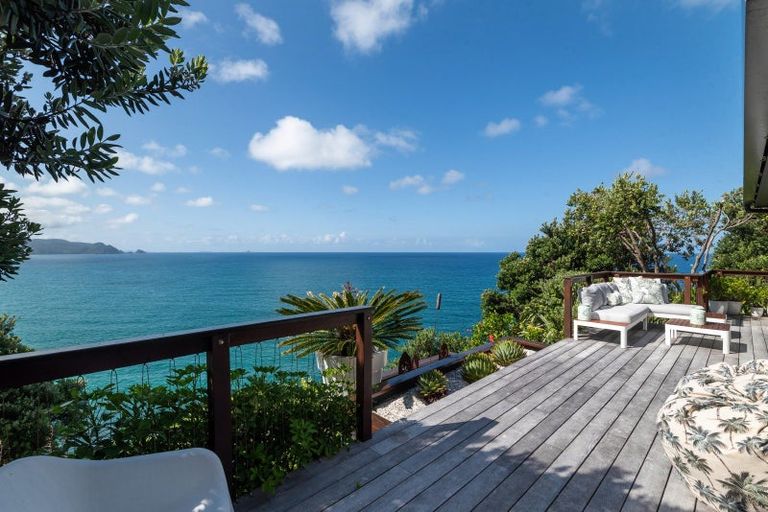 Photo of property in 24 Oceana Heights, Tairua, 3508