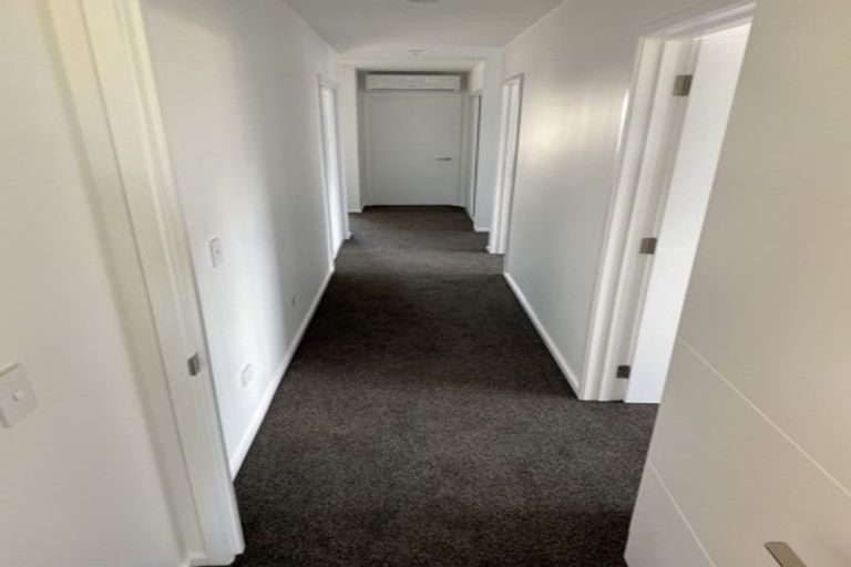 Photo of property in 52 Watkins Drive, Rangiora, 7400