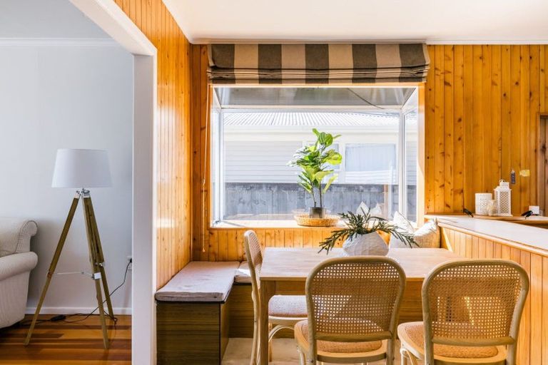 Photo of property in 60 Southsea Crescent, Silverdale, Hamilton, 3216