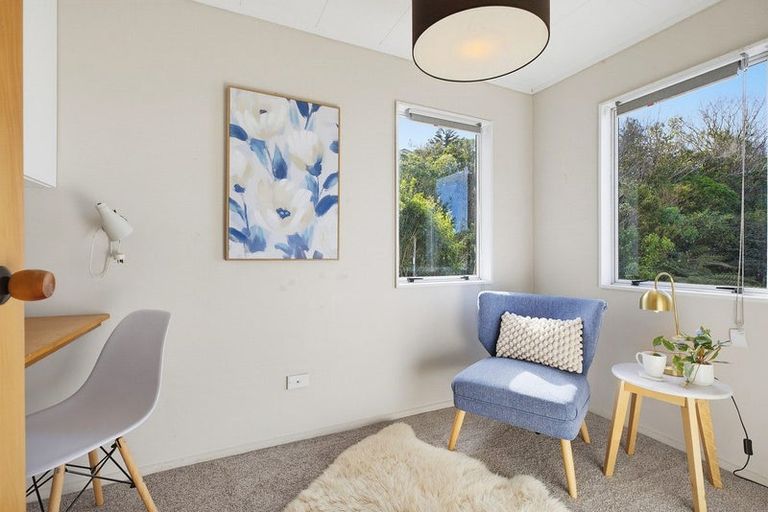 Photo of property in 69b Chamberlain Road, Karori, Wellington, 6012