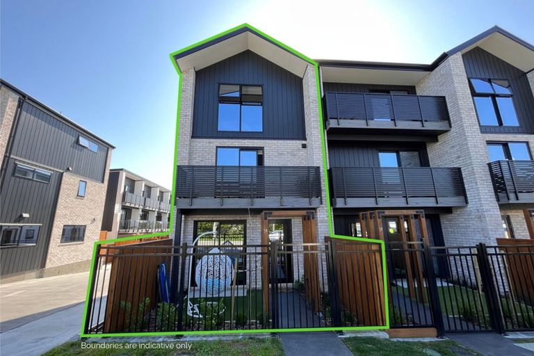 Photo of property in 3/59 Matipo Road, Te Atatu Peninsula, Auckland, 0610