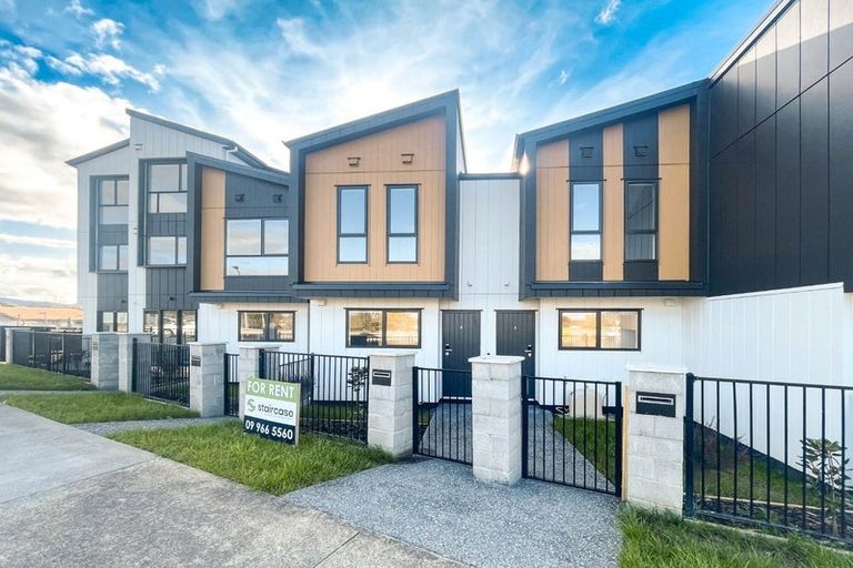 Photo of property in 8 Red Arches Road, Henderson, Auckland, 0610