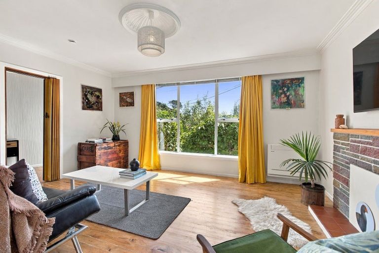 Photo of property in 28 Annandale Street, Lynmouth, New Plymouth, 4310