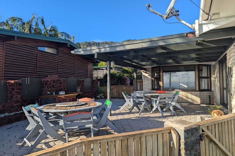 Photo of property in 2021 Whangarei Heads Road, Whangarei Heads, Whangarei, 0174