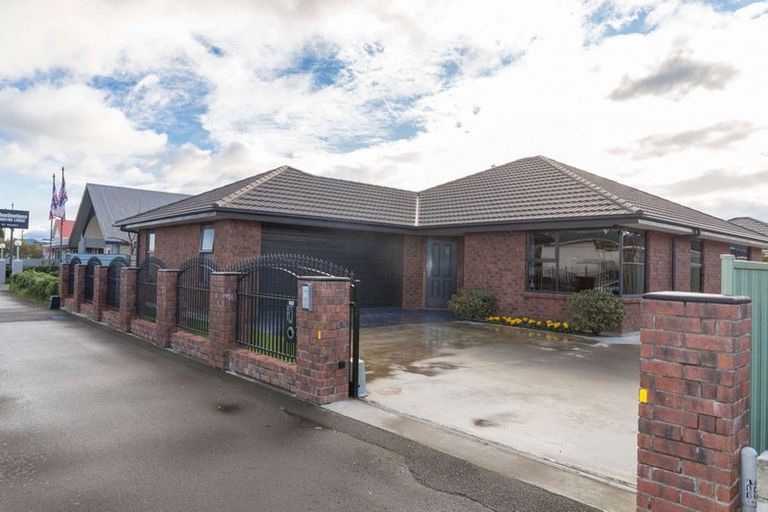 Photo of property in 201 High Street, Dannevirke, 4930