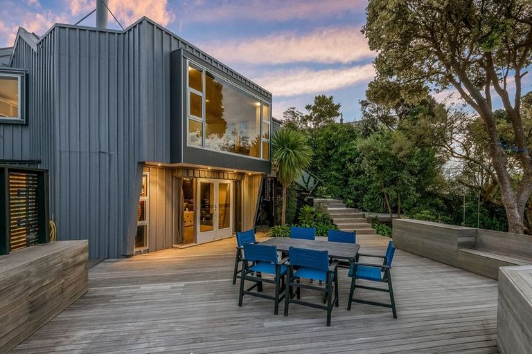 Photo of property in 63 Santa Maria Avenue, Mount Pleasant, Christchurch, 8081