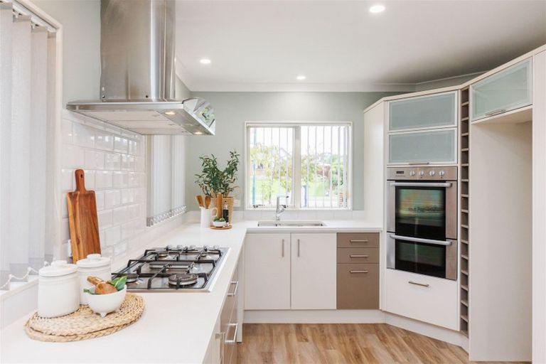 Photo of property in 3 Masefield Terrace, Kelvin Grove, Palmerston North, 4414